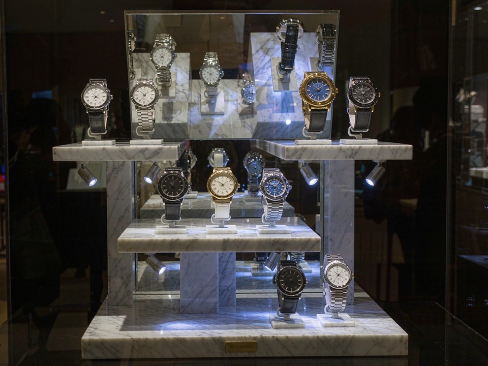 Watch Countertop Display